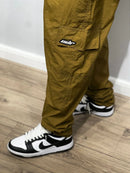 Calça cargo tactel premium (bege)